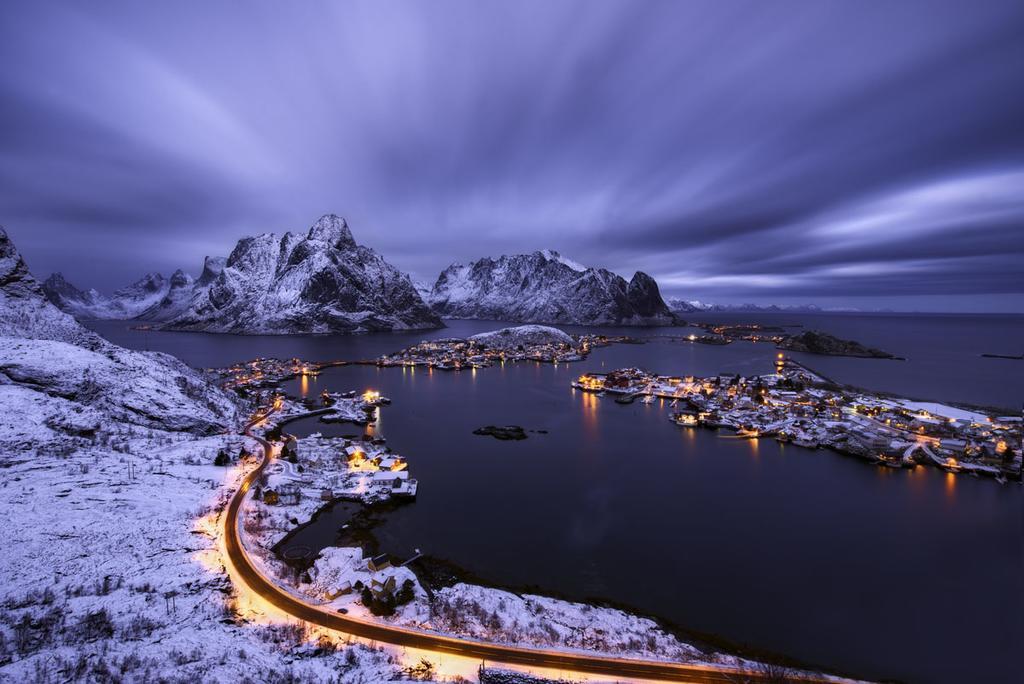 Reine Retro Villa - Cozy Villa With A Fantastic View Eksteriør billede
